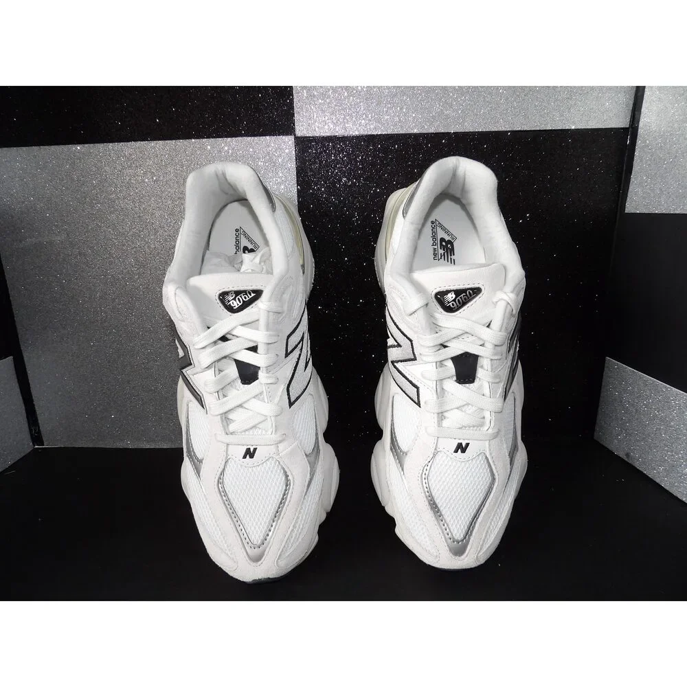 New Balance 9060 Lifestyle Mode de Vie -  (Size M 10,5  W 12)